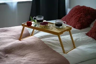 Łóżko lub łóżka w pokoju w obiekcie Kruczkowskiego Apt - Balcony, Top Location - by Rentujemy