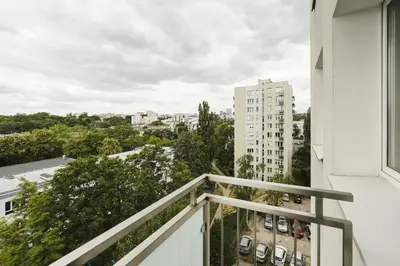 Balkon lub taras w obiekcie SKY7 Piwarskiego Design Apartament z widokiem