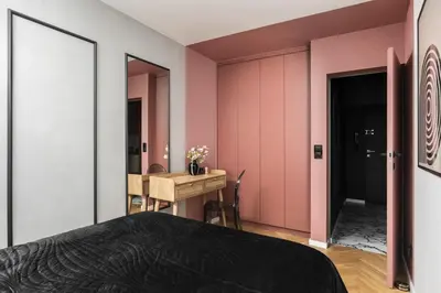 Łóżko lub łóżka w pokoju w obiekcie SKY7 Piwarskiego Design Apartament z widokiem