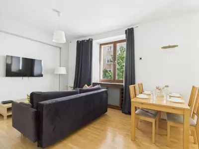Telewizja i/lub zestaw kina domowego w obiekcie Koszykowa 3 SuperApart - Near Łazienek and PKiN