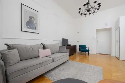 Część wypoczynkowa w obiekcie Tasteful Studio Located Near PGE Narodowy by Noclegi Renters
