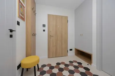 Plan piętra w obiekcie Charming One Bedroom Apartment with Air Conditioning in the Capital by Noclegi Renters