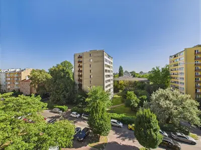 Budynek, w którym mieści się apartament