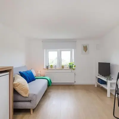 Marymoncka 61A studio A i B SuperApart