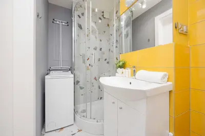 Łazienka w obiekcie Exceptional Apartment with Air-Conditioning and Balcony in Warsaw by Noclegi Renters