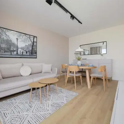 Elegant Apartment in Warsaw with Air Conditioning and Parking by Renters Prestige