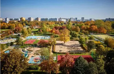 Basen w obiekcie Apartament Bazyliańska, metro Bródno lub w pobliżu