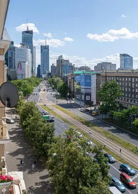 Widok na miasto Warszawa z tego apartamentu