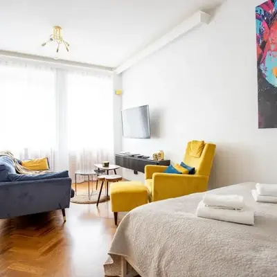 Close-Urban Apartaments - Great Location - City Center - Zurawia