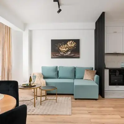 Praga Komorska Delightful Apartment by BookingHost