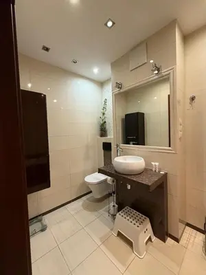 Łazienka w obiekcie Apartament 3 pokojowy Miasteczko Wilanów 77m2