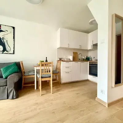 Cozy Stay Rondo ONZ Apartment