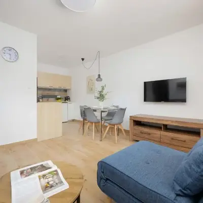 Atmospheric Apartment for 5 Peoples in Warsaw by Noclegi Renters