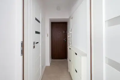 Plan piętra w obiekcie Plac Wilsona Modern Apartment by BookingHost