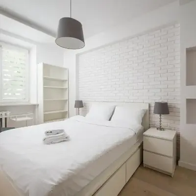Plac Wilsona Modern Apartment by BookingHost