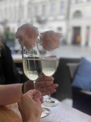 Napoje w obiekcie Nowy Świat - Centrum, Stare Miasto ,Atrakcje na krok