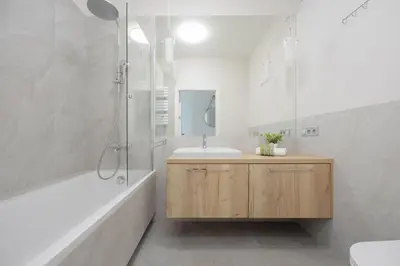Łazienka w obiekcie Jagiellońska Spacious Apartament with Parking and Air Conditioning by Renters Prestige