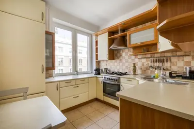 Kuchnia lub aneks kuchenny w obiekcie Labo Apartament Hala Koszyki