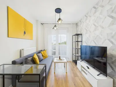 Telewizja i/lub zestaw kina domowego w obiekcie Ostrobramska 73C SuperApart - Blisko Promenady i kina