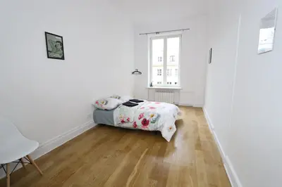 Łóżko lub łóżka w pokoju w obiekcie Fantastic-Inn Warszawa - KP22