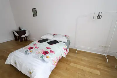 Łóżko lub łóżka w pokoju w obiekcie Fantastic-Inn Warszawa - KP22
