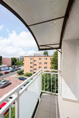 Balkon lub taras w obiekcie Park Moczydło Comfort Apartment by BookingHost
