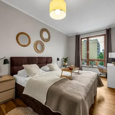 Wola Prestige Apt - Parking