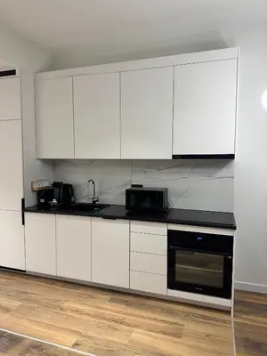 Kuchnia lub aneks kuchenny w obiekcie Towarowa Towers LUXE HEIGHTS 23 piętro