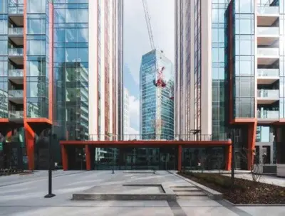 Budynek, w którym mieści się apartament
