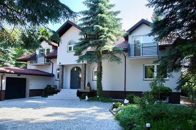 Budynek, w którym mieści się apartament
