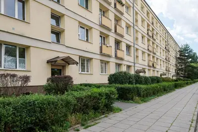 Budynek, w którym mieści się apartament