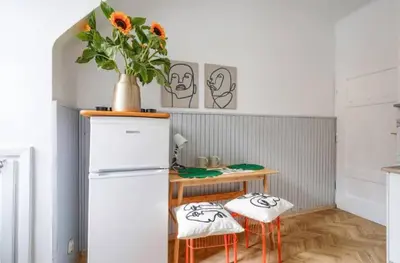 Kuchnia lub aneks kuchenny w obiekcie Old Town Nest Apartment