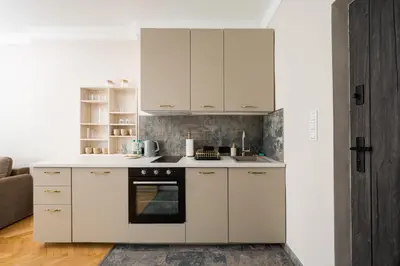 Kuchnia lub aneks kuchenny w obiekcie Widok Warsaw City Apartment by BookingHost