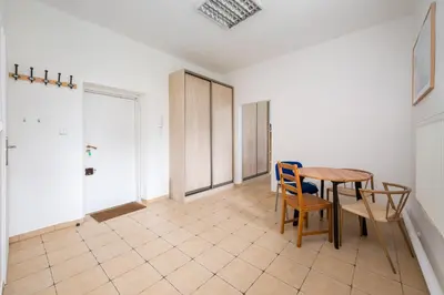 Plan piętra w obiekcie Parkside Retreat Żoliborz Apartment by BookingHost
