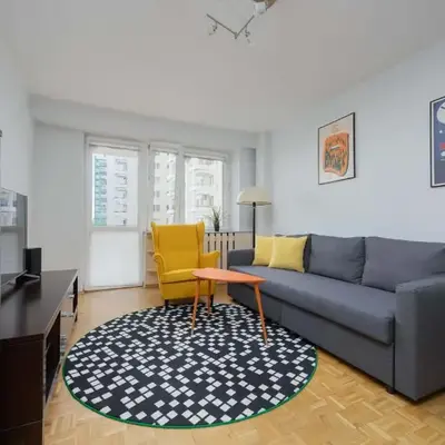 Family Apartment for 6 People in Warsaw by Noclegi Renters