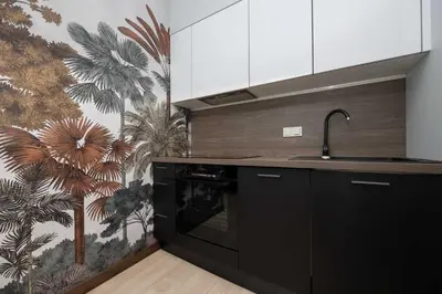 Kuchnia lub aneks kuchenny w obiekcie Ogrodowa Elegant Apartment with Parking and Air Conditioning in Warsaw by Noclegi Renters