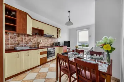 Kuchnia lub aneks kuchenny w obiekcie Mokotów Apt - 10th Floor, 52m2 - by Rentujemy