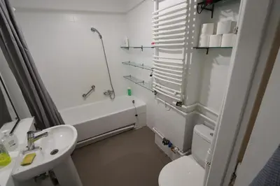 Łazienka w obiekcie Fantastic-Inn Warszawa - Ordynacka
