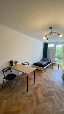 Część wypoczynkowa w obiekcie Rooms in Warsaw - K3 - 2