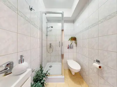 Łazienka w obiekcie Flora Apartment Ursynow 2 Bedrooms & Parking