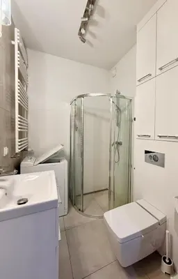 Łazienka w obiekcie Cozy Stay Apartment Szaserów