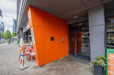 Budynek, w którym mieści się apartament