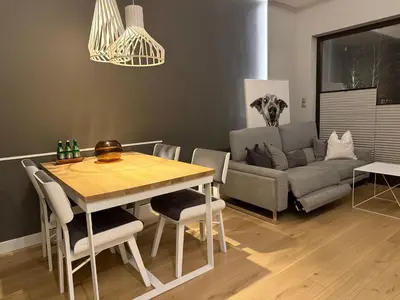 Część wypoczynkowa w obiekcie Premium Tolkiena House Mokotów 2- bedrooms & living room, terrace with garden, free underground parking & free high-speed Wi-Fi