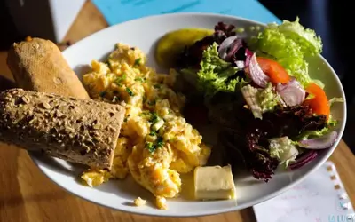 Jedzenie w apartamencie lub w pobliżu