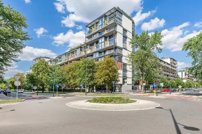Budynek, w którym mieści się apartament