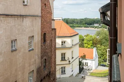 Budynek, w którym mieści się apartament
