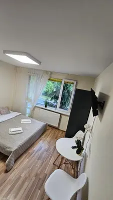 Łóżko lub łóżka w pokoju w obiekcie Batorego16 Yellow Studio