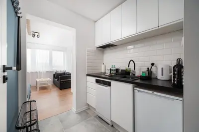 Kuchnia lub aneks kuchenny w obiekcie Vistula Corner Studio by BookingHost