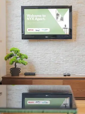 Telewizja i/lub zestaw kina domowego w obiekcie Obrzeżna 1A by NYX Apart