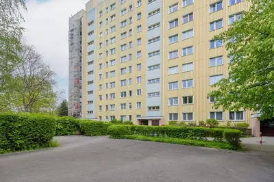 Budynek, w którym mieści się apartament